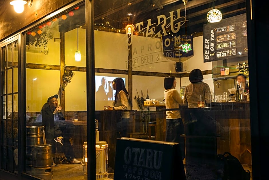 Otaru Tap Room & Hostel