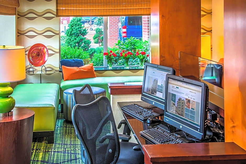 Fairfield Inn & Suites by Marriott Washington, DC/New York Avenue