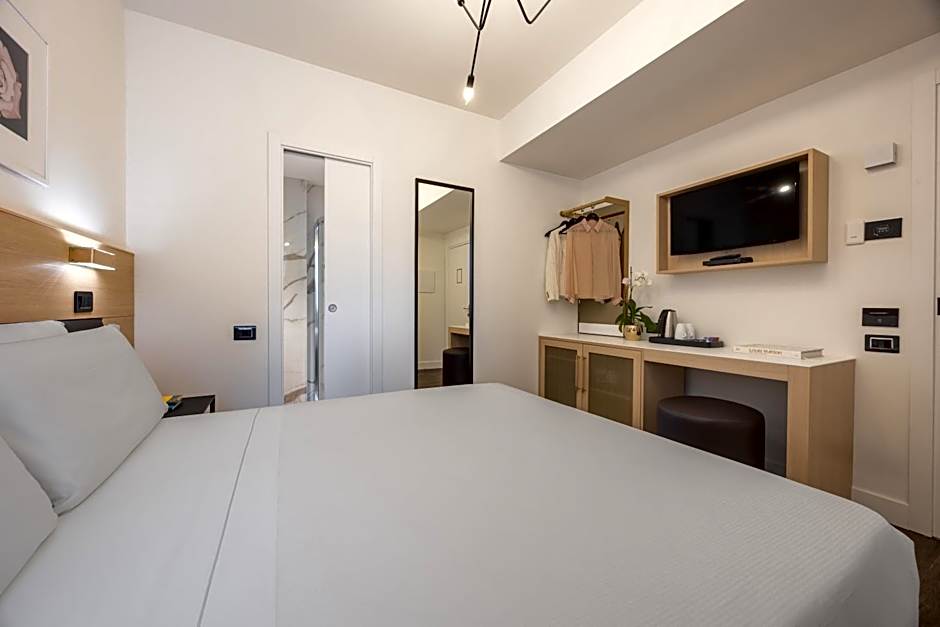 Globus Urban Hotel