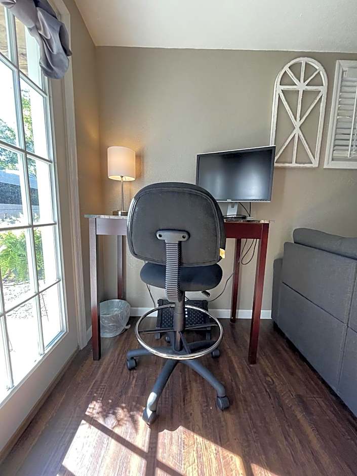 Olde Mill Inn Bed & Breakfast