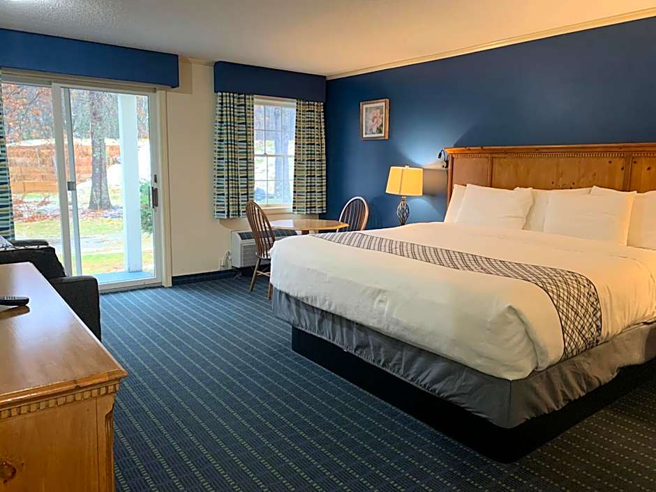The Lodge at Jackson Village