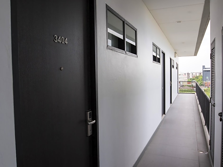 BS Premier Airport Hotel