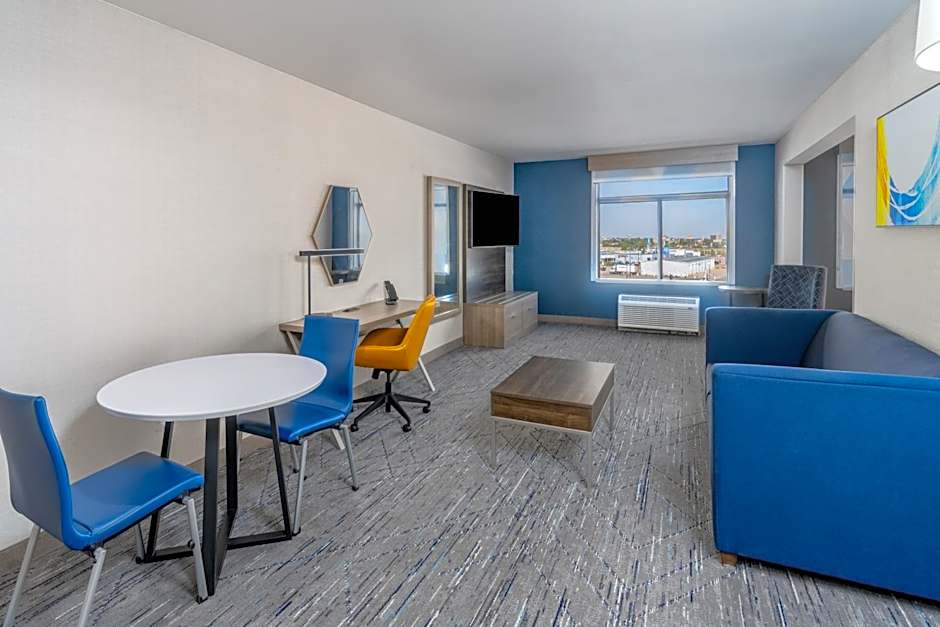 Holiday Inn Express Hotel & Suites Cheyenne By IHG
