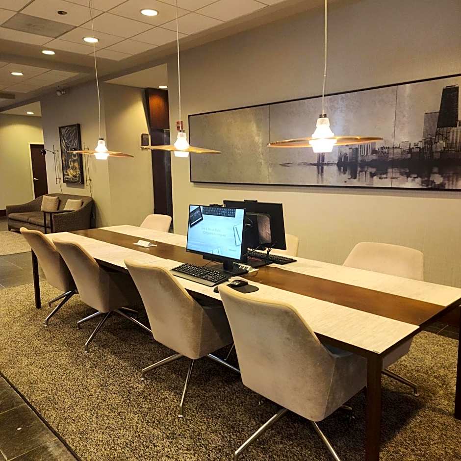 Crowne Plaza - Chicago West Loop By IHG