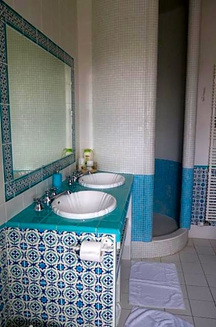 Chinon Manoir de l'Abbaye