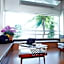 The Krungkasem Srikrung Hotel