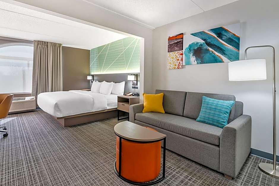 Comfort Inn & Suites Madison East - Monona