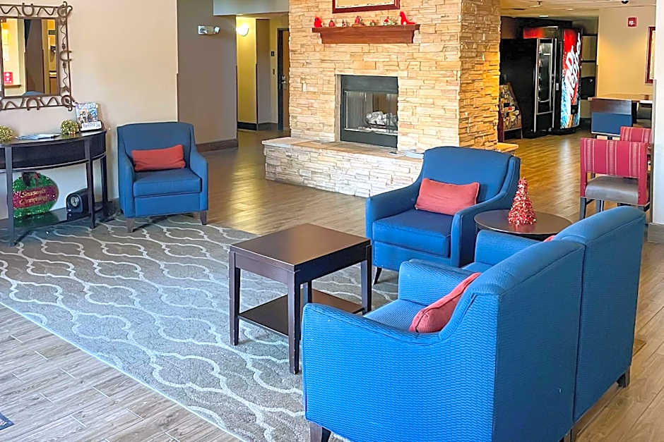 Comfort Inn & Suites Midtown