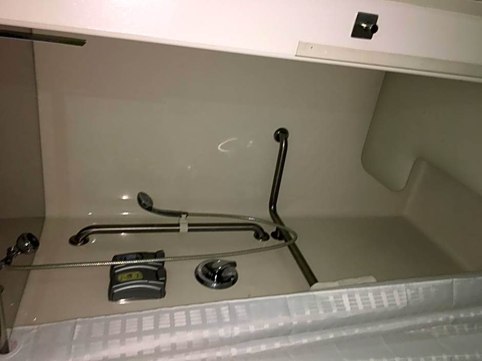 Days Inn & Suites by Wyndham Fort Myers Near JetBlue Park