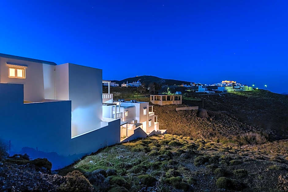 Remezzo Bayfront Suites