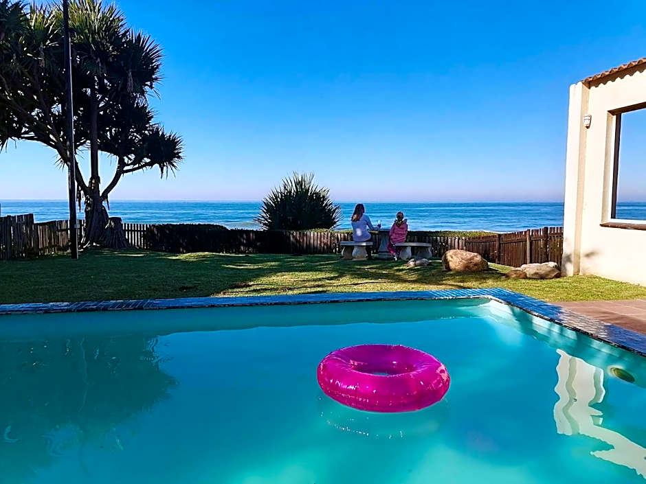 Southern Comfort - On the Pool