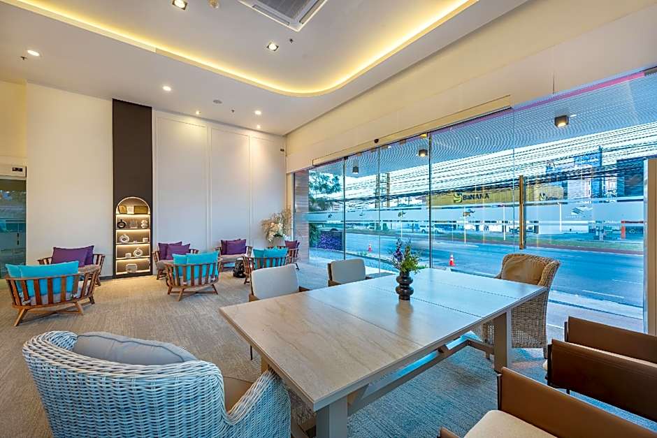 D Varee Diva Central Rayong