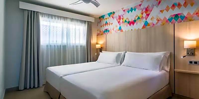 Servatur Isora Suites