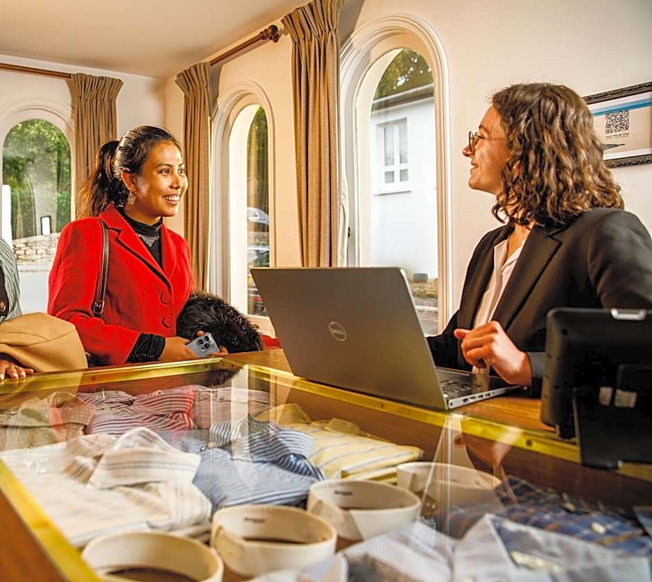 Mercure Oxford Hawkwell House Hotel