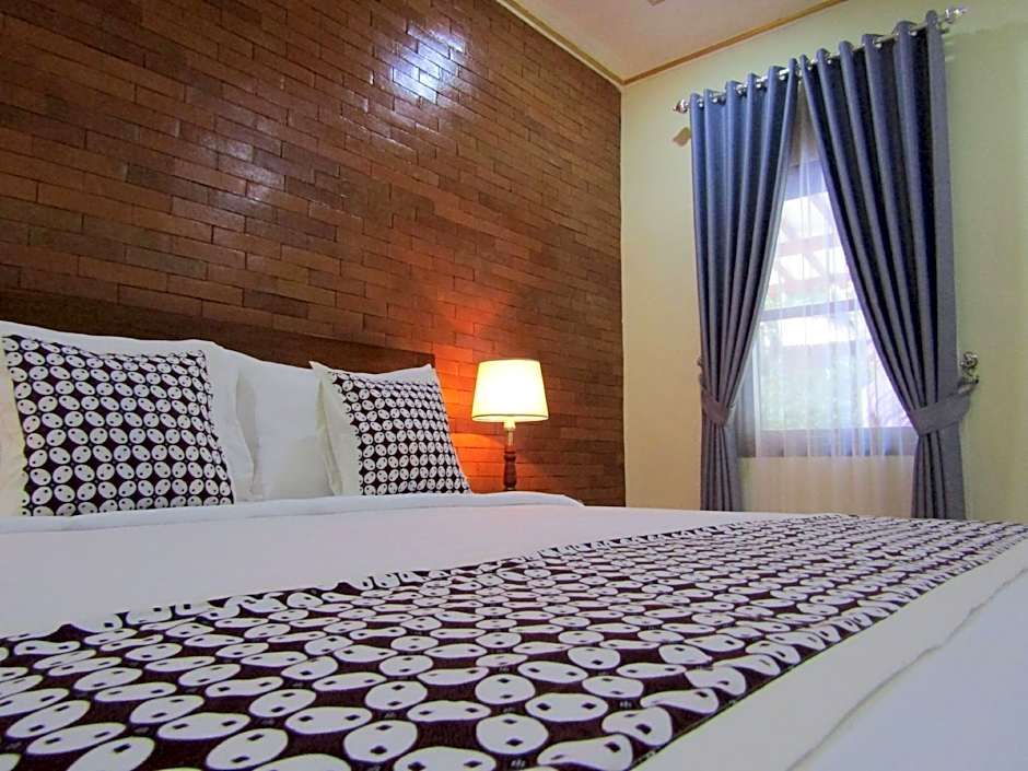 Anang Bed & Breakfast Syariah by Ndalem Beong