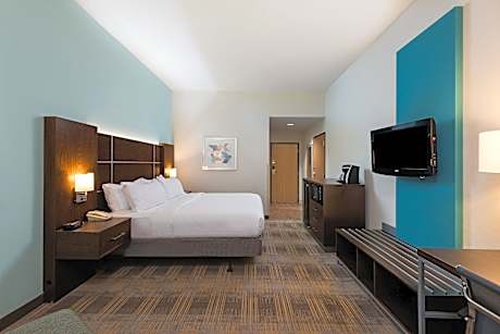 1 King Bed Standard Comm Access Tub