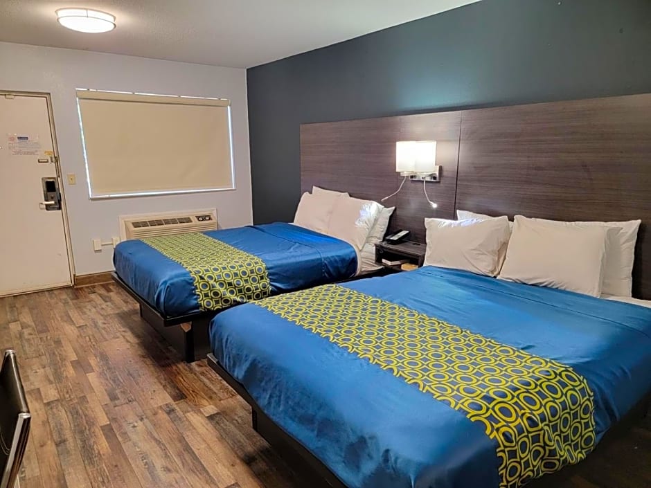 Travelodge by Wyndham Grove City / So. Columbus