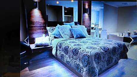 Suite with Spa Bath