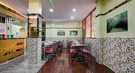 Hotel O V Knot Residency