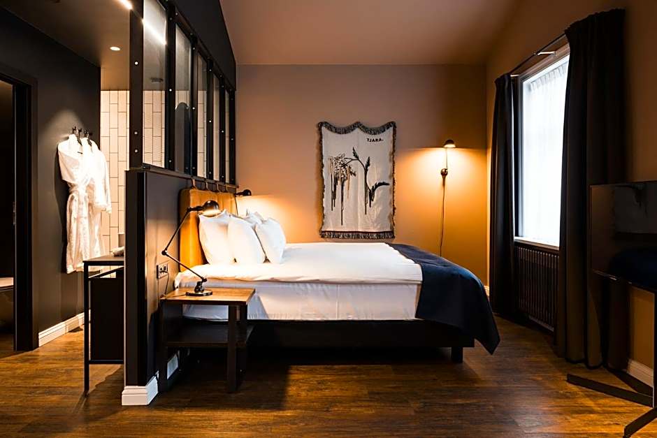 Exeter Hotel