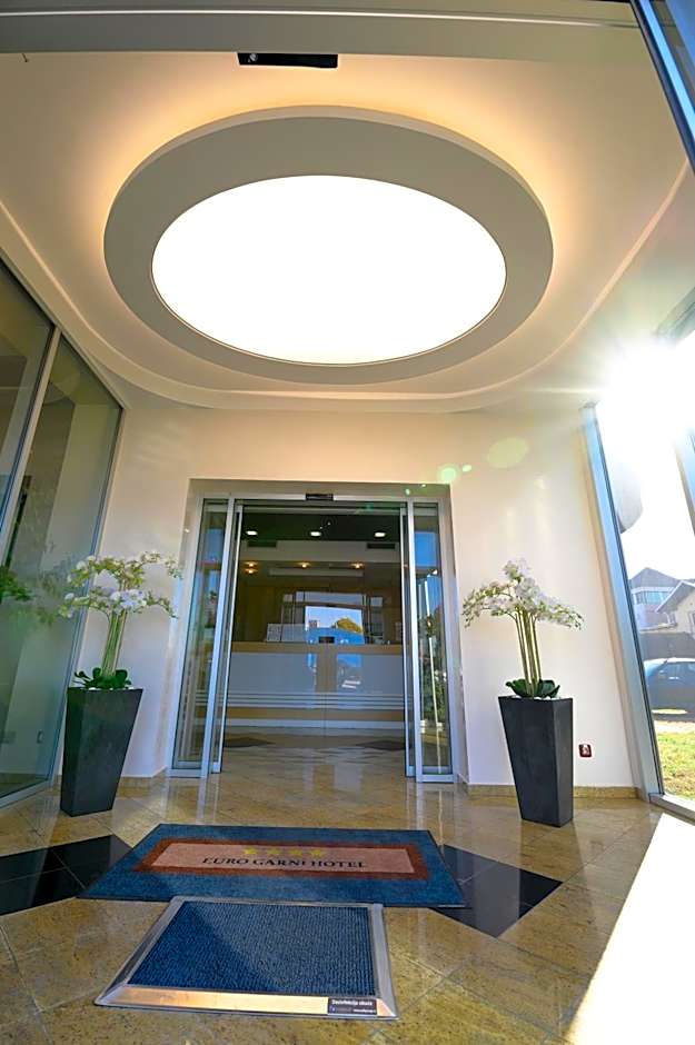 Euro Garni Hotel