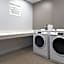 Holiday Inn Express Hotel & Suites Saginaw By IHG