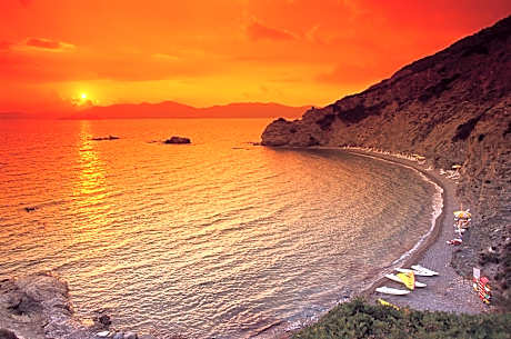 Eco Village Baia Delle Ginestre