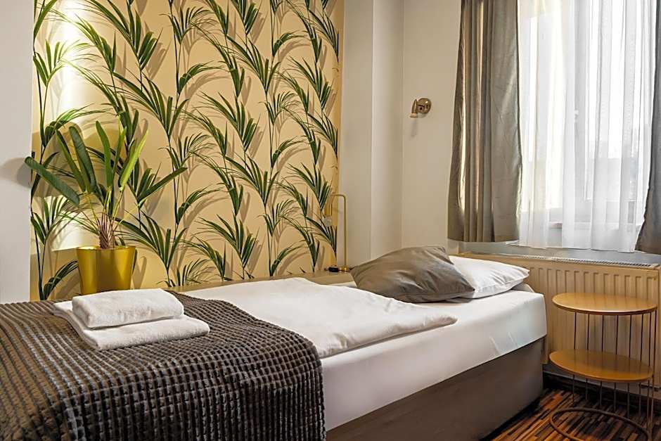 Akira Bed & Breakfast