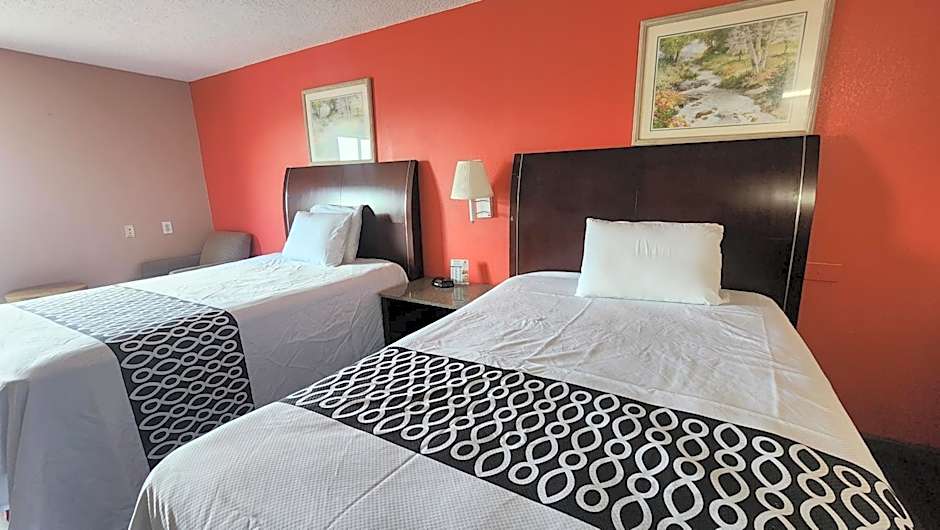 Fairway Inn La Porte