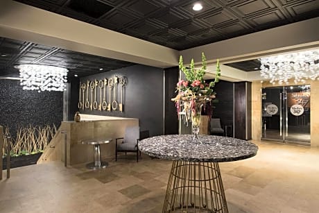 Hotel Duval, Autograph Collection