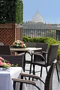 Cardinal Saint Peter Hotel