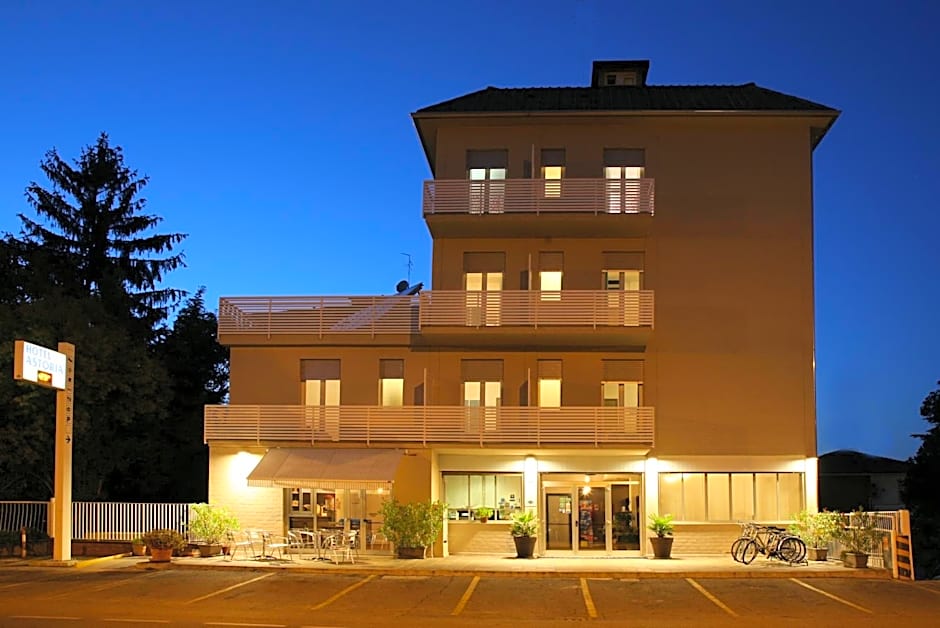 Hotel Astoria
