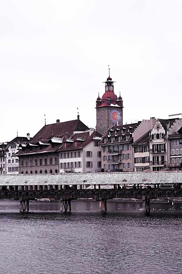 The Lubo - self check-in