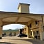 Pinn Road Inn and Suites Lackland AFB and Seaworld