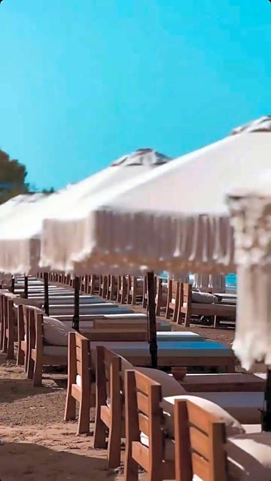 Kalia Beach Hotel Side