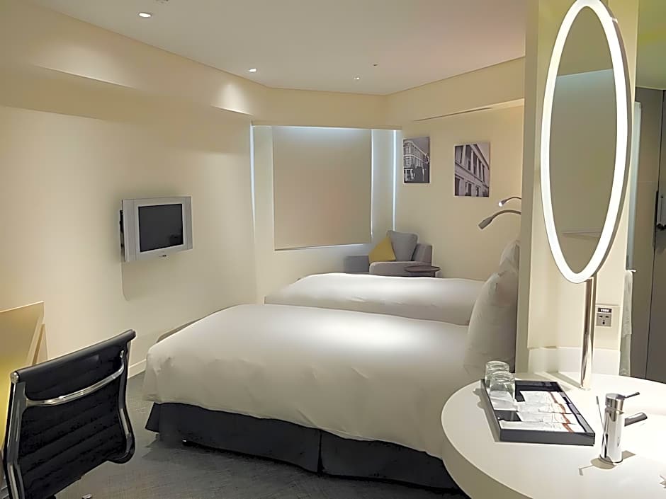 Royal Inn Taipei Linsen - Huashan 1914 Creative Park