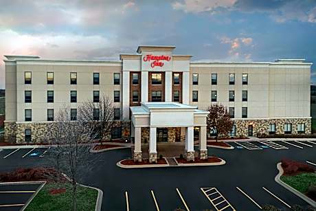 Hampton Inn By Hilton Yorkville