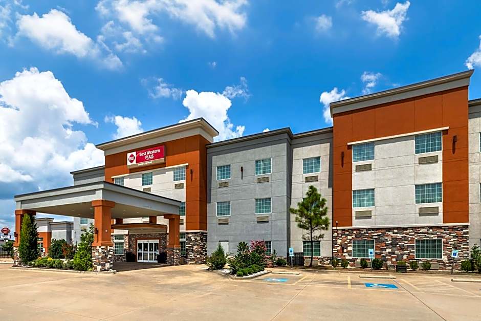 Best Western Plus Cowetas 1st Hotel