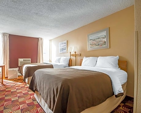 Double with 2 Double Beds - Non-Smoking