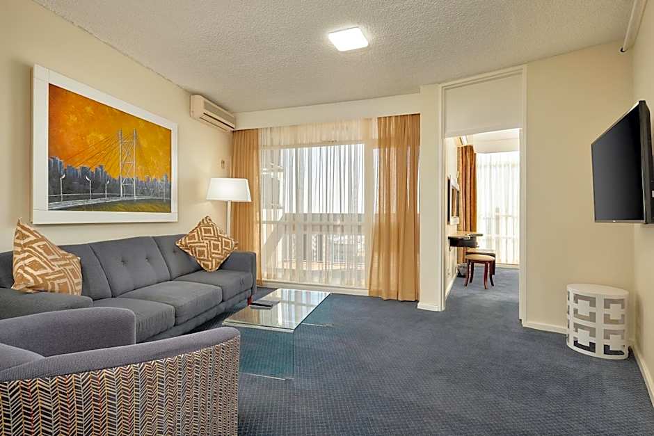 The Parktonian All Suite Hotel