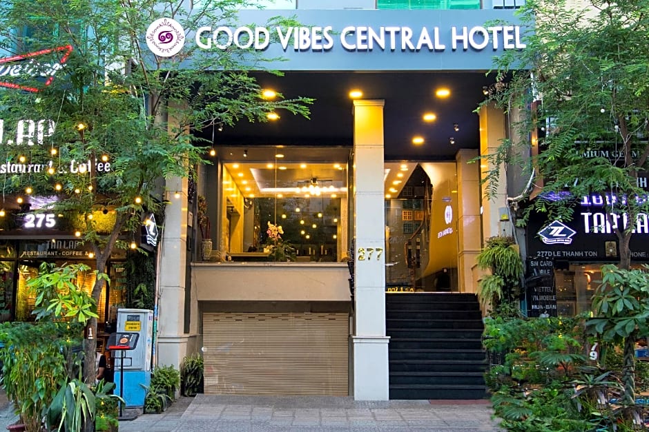 Good Vibes Central Hotel