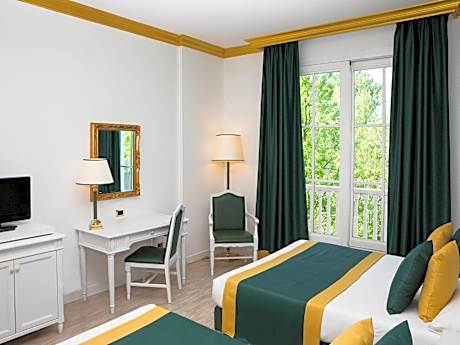 Double Room with two separate beds