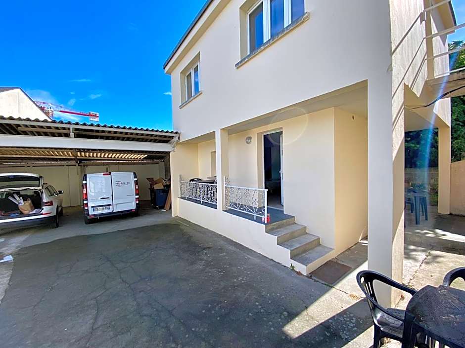 Bienvenue chez vous, Déplacement Pro