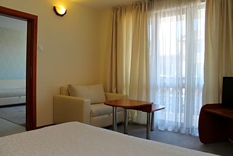 One-Bedroom Suite (4 Adults)