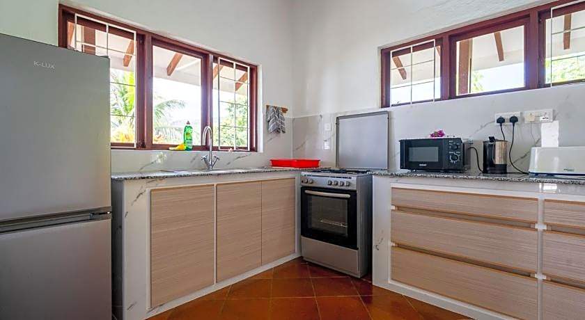 La Residence Villas & Studios