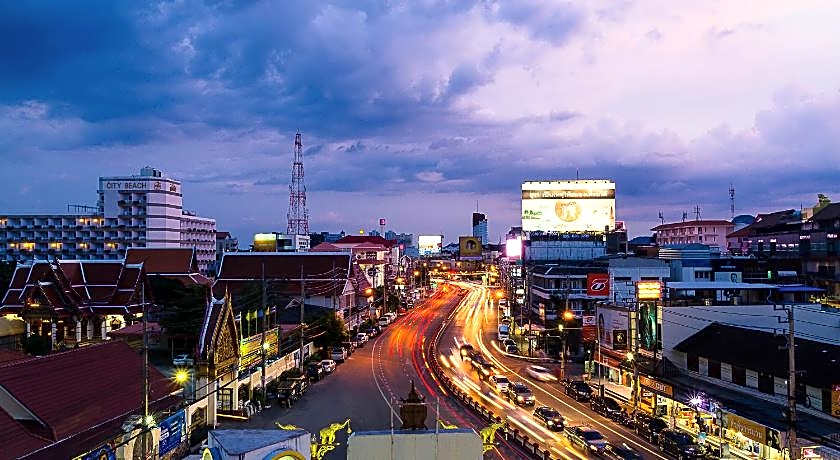 The Moon Hostel Huahin