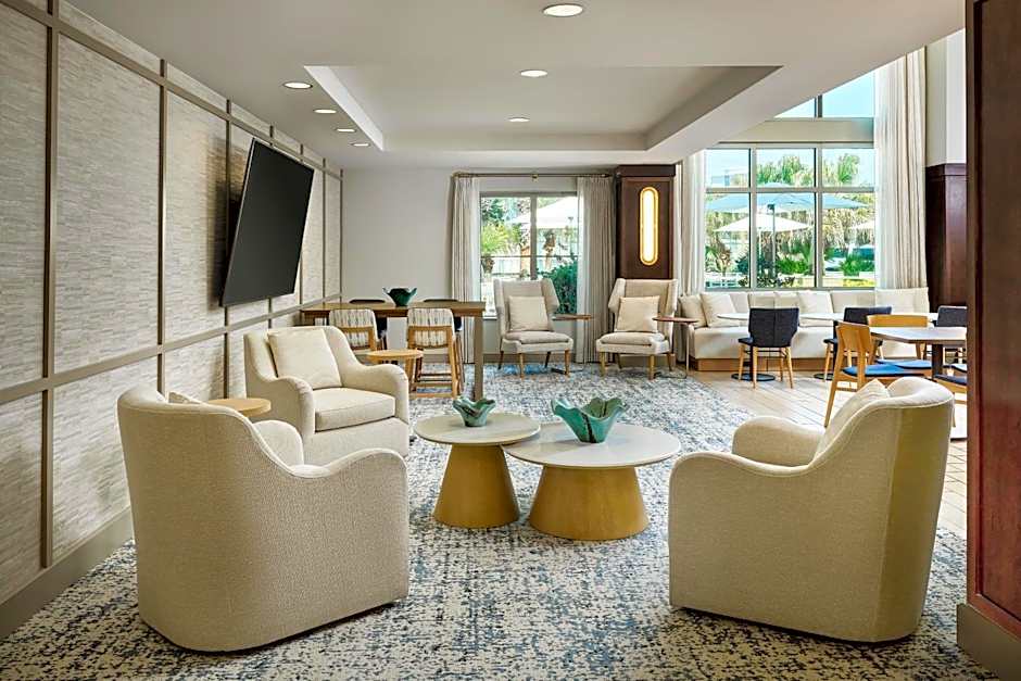 Hampton Inn & Suites Destin