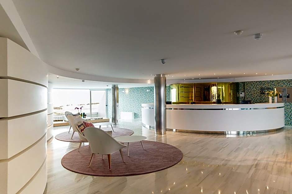 Santa Mónica Suites Hotel