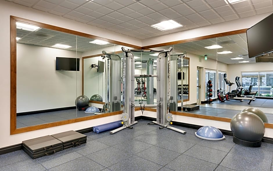 Holiday Inn Express & Suites Gainesville I-75 By IHG
