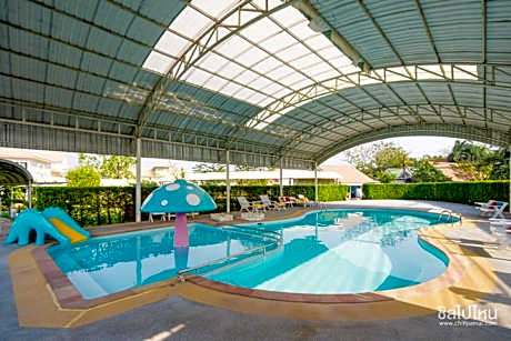 P.Paradise Hotel